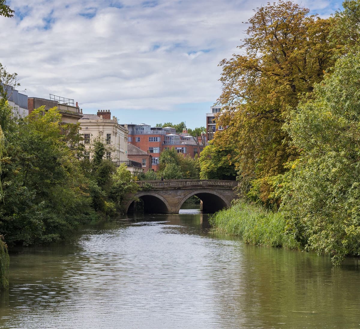 River Leam through Jephson Gardens in Royal Leamington Spa, Warwickshire